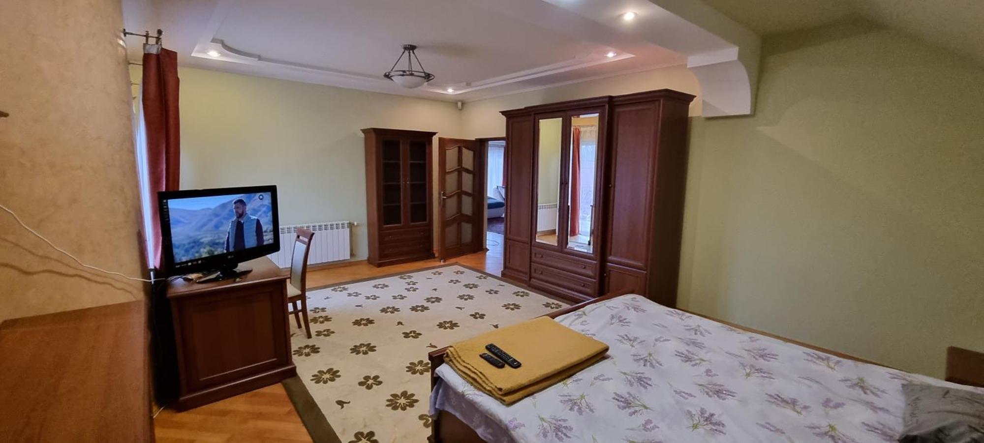 Villa Vera Berehove  Extérieur photo